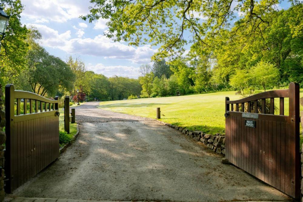 Pulley Mill Villa High Bickington ภายนอก รูปภาพ